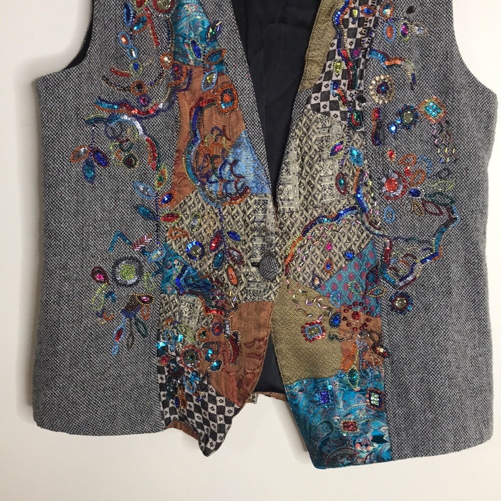 Vintage chicos embroidered beaded wool blend vest with button size 2